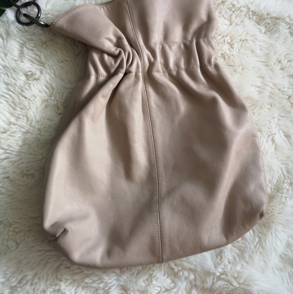 FURLA soft leather bucket bag - Picture 4 of 9